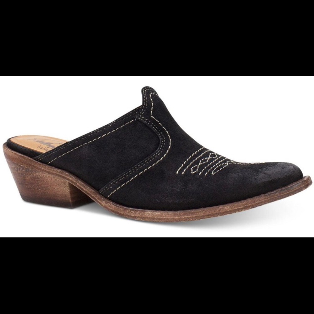 Patricia Nash mule